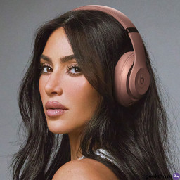 Беспроводные наушники Beats Studio Pro x Kim Special Edition Earth фото 1