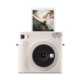 Фотоаппарат моментальной печати Fujifilm Instax Square SQ1 белый купить в Уфе